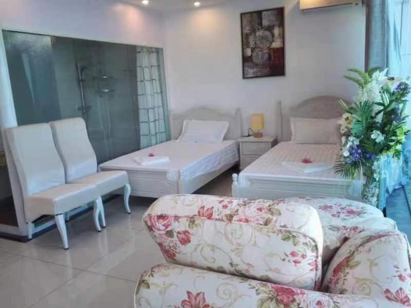 Crystal Beach Hotel Port Vila Exterior photo